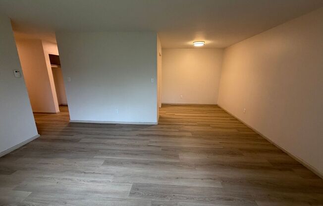 113 S Platten St