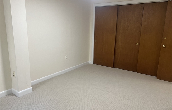 1 bed, 1 bath, $2,250, Unit B1