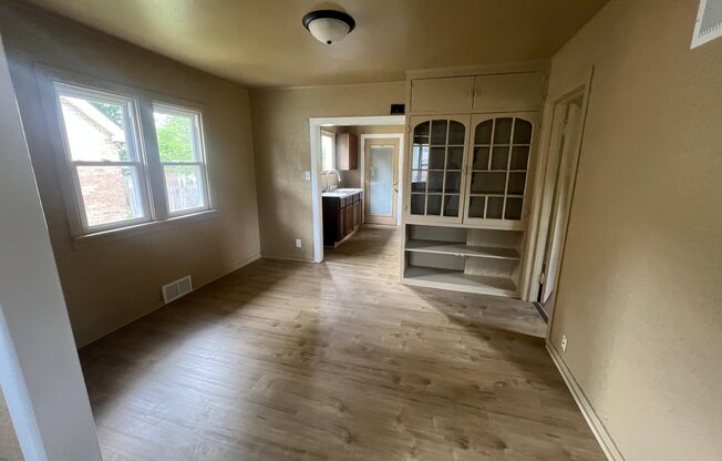 6025 N 35 ST