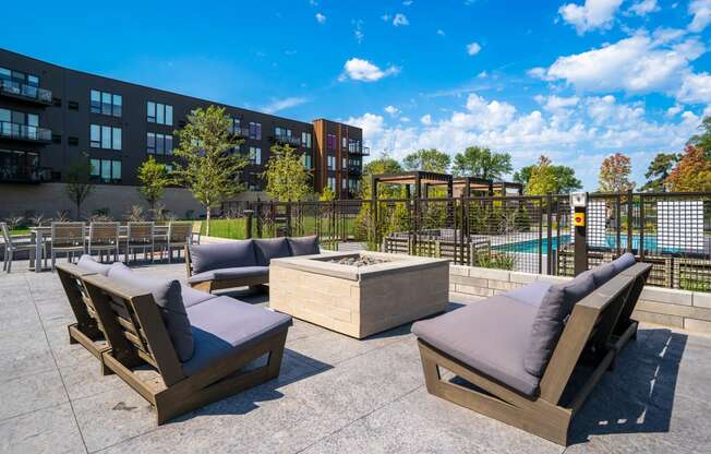 Outdoor Firepit