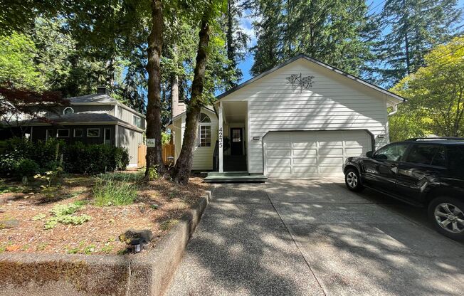 Lake Oswego - Renovated 3 Bed 2 Bath Ranch House - Must See!