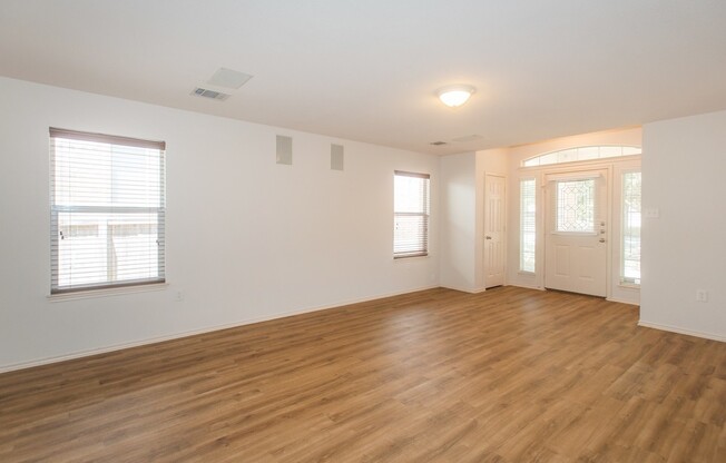 Olympic Heights One Story Home - South Austin
