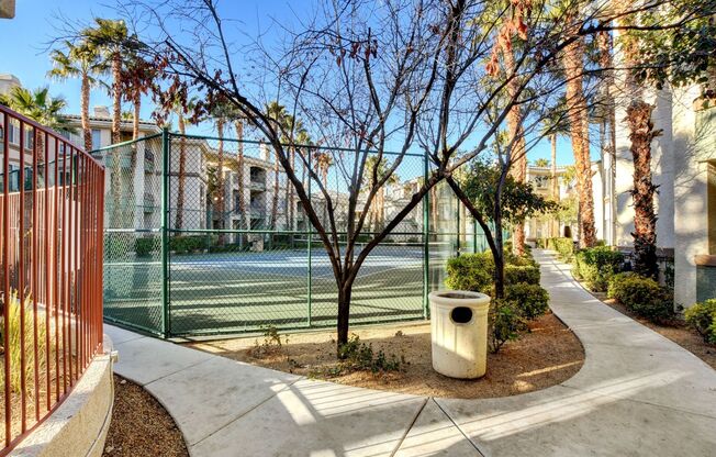 2 beds, 2 baths, $1,400, Unit BLDG #14