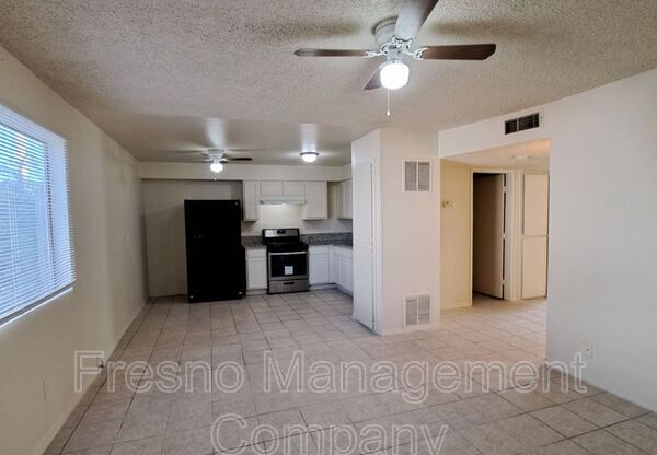 4422 E SIERRA MADRE AVE