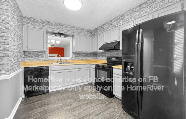 2951 LEXINGTON TRCE DR SE