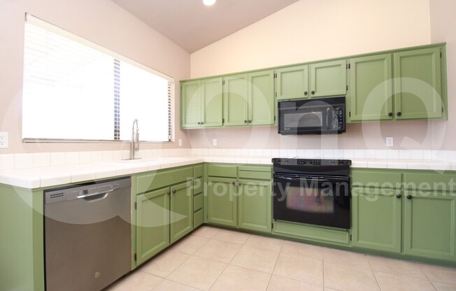 10879 E KALIL DR