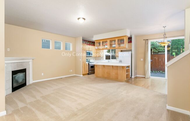 Charming West Linn 2-Story!