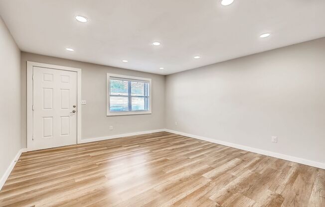 Studio, 1 bath, 400 sqft, $1,029, Unit L2