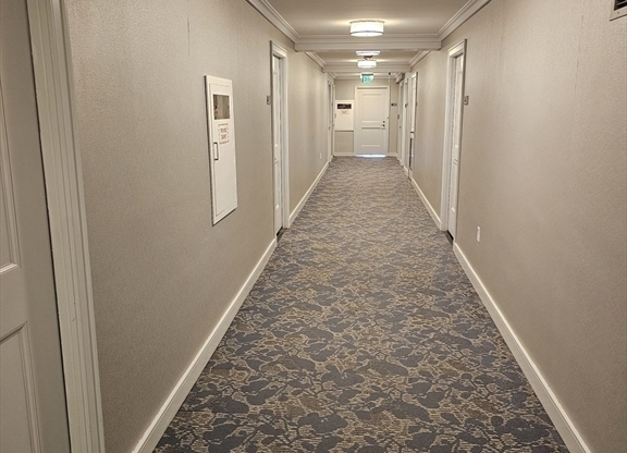 1 bed, 1 bath, 802 sqft, $3,150, Unit 10J