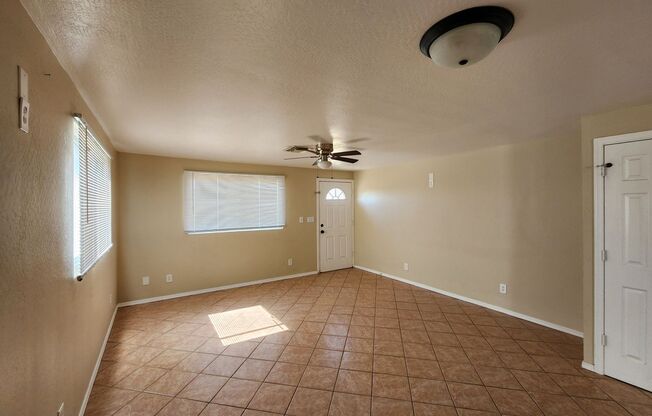 Beautiful 3 Bed/2 Bath on 2+ Acre Horse Property