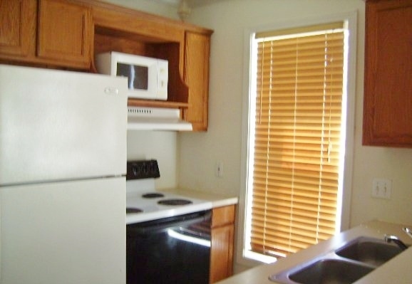 Capstone Quarters
