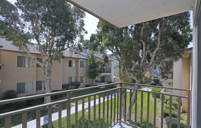 1 bed, 1 bath, 640 sqft, $1,995, Unit 650 - 83