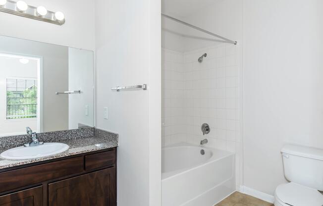 3 beds, 2 baths, 1,170 sqft, $1,957
