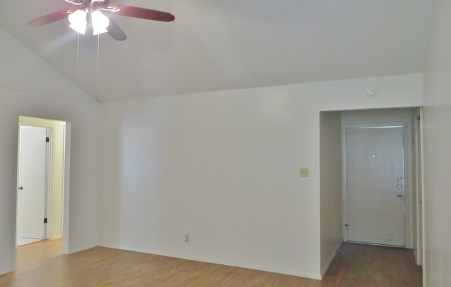 3 Bedroom 2 Bathroom Georgetown Home