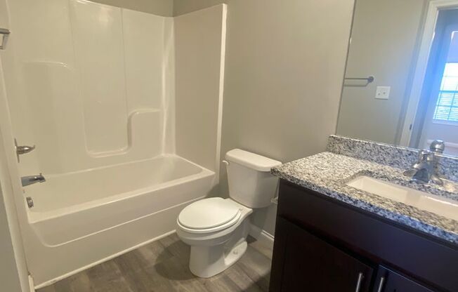 1 bed, 1 bath, 780 sqft, $795, Unit 228-121