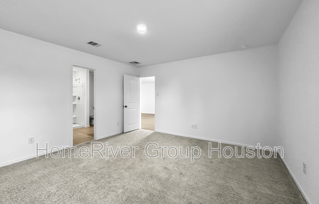 6026 STARLING DR