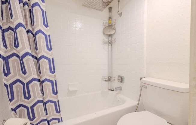 1 bed, 1 bath, $995