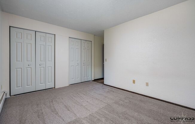 3 beds, 2 baths, 1,209 sqft, $1,295, Unit 2215-315
