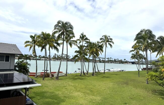 Koko Isle Circle - Renovated 3 bedroom, 2.5 bath townhome with carport