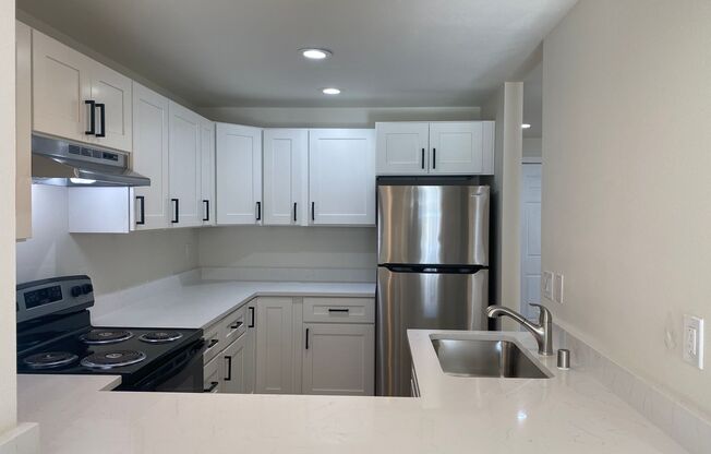 2 beds, 1.5 baths, 1,248 sqft, $2,395, Unit 2047