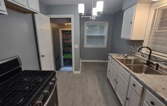 3 beds, 1 bath, $1,300