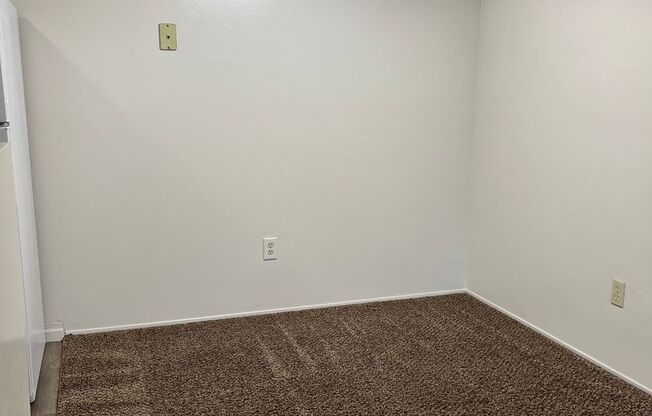 1801 S Real Rd. #11 -Apartment
