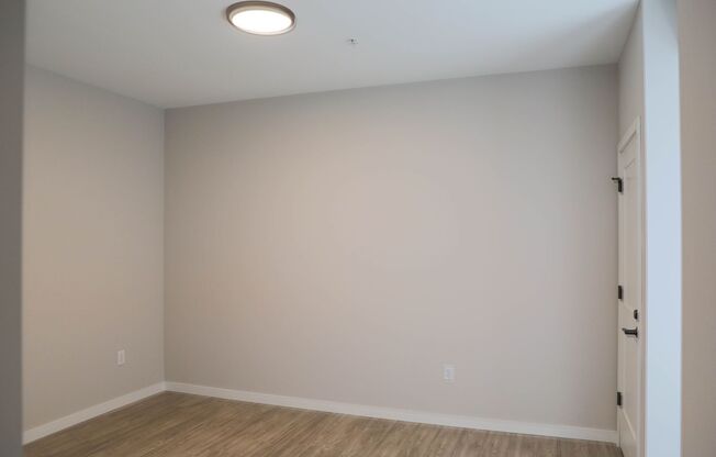 1 bed, 1 bath, 738 sqft, $1,600, Unit 209