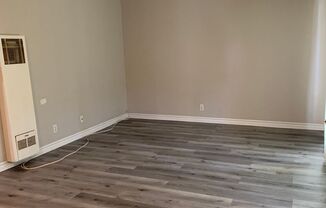 7306-7312  Neo St