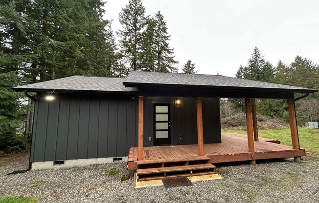 Gorgeous Two Bedroom Unit in Castle Rock - Move in Special