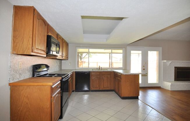 3 beds, 2 baths, $1,950