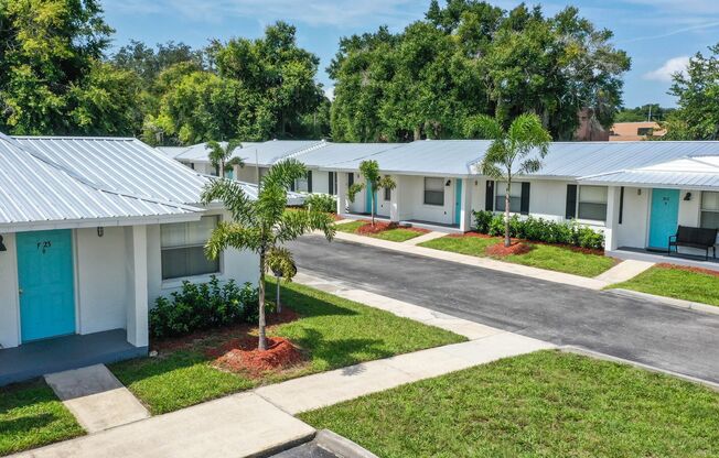 1 bed, 1 bath, 557 sqft, $1,299, Unit J30