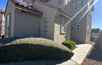 Beautiful 2 Story Upgraded Home in Southern Highlands