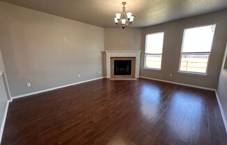 3 beds, 2.5 baths, $1,895