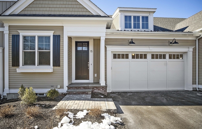 15 PIONEER RD