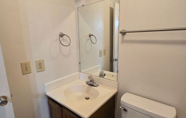 1 bed, 1 bath, 500 sqft, $925, Unit 1933