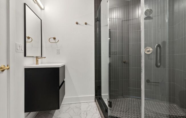 367 W Hortter St