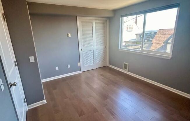 1 bed, 1 bath, $1,700