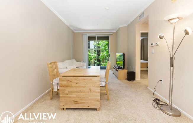 Charming Semi-Furnished 1 Bed 1 Bath Available Now in the Watermarke Community!