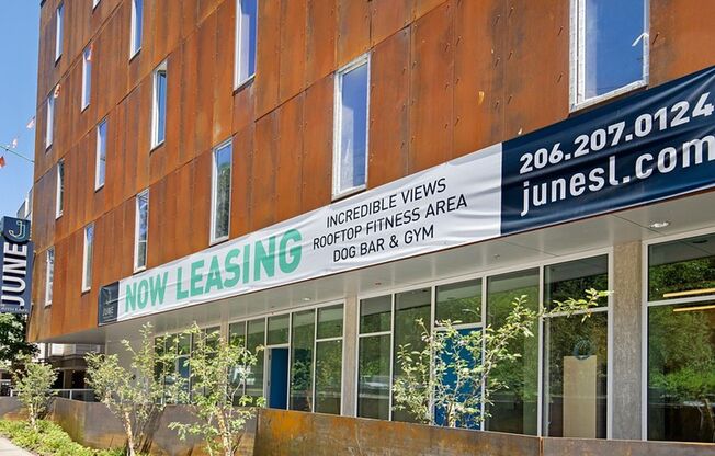 1 bed, 1 bath, 575 sqft, $2,015, Unit 504