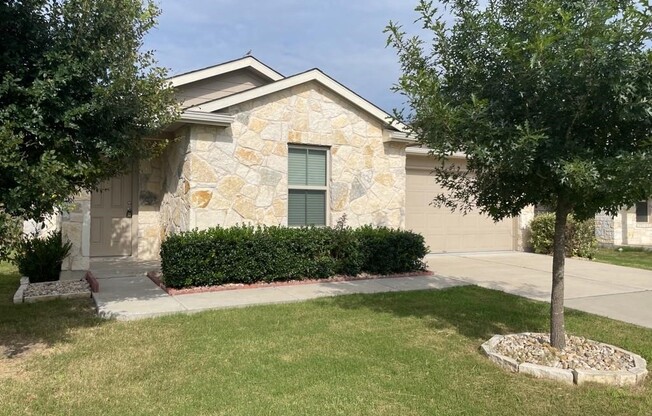 721 PINNACLE DR
