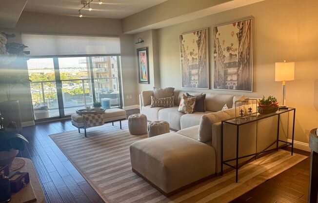 Designer Furnished Beauty at One Las Vegas!