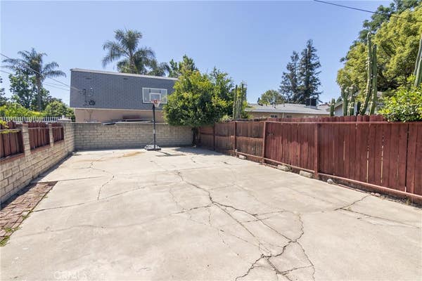 18948 LASSEN ST