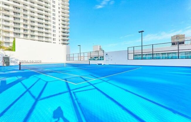 2 beds, 2 baths, $5,000, Unit # T 3509