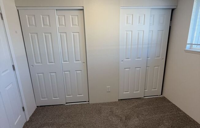 2 beds, 1.5 baths, 942 sqft, $1,399, Unit 4421A08