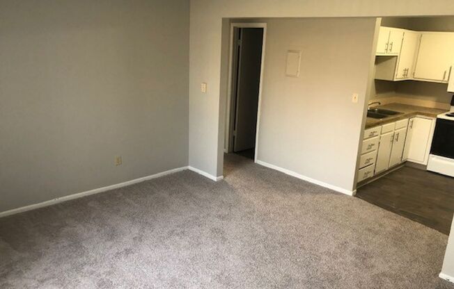 608 NE 4th Street