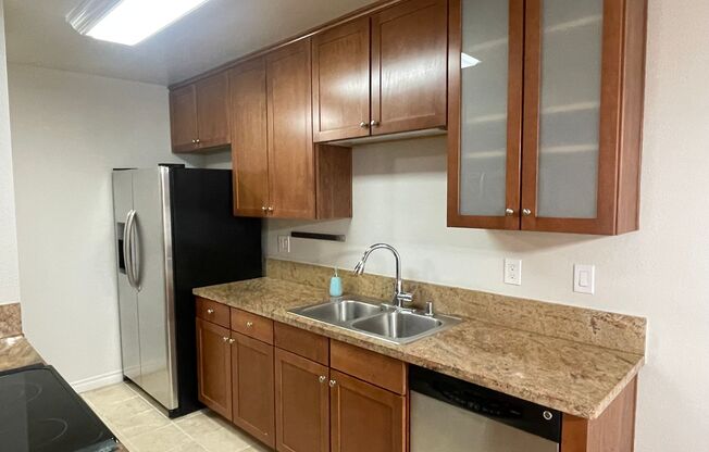 2 beds, 1 bath, $2,495, Unit Unit K205