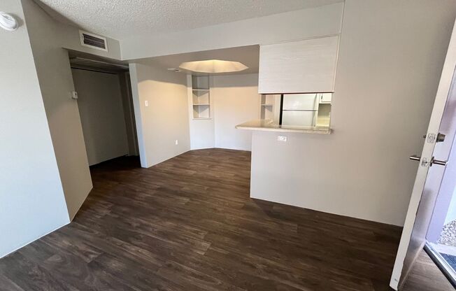 1 bed, 1 bath, 633 sqft, $1,340, Unit 141