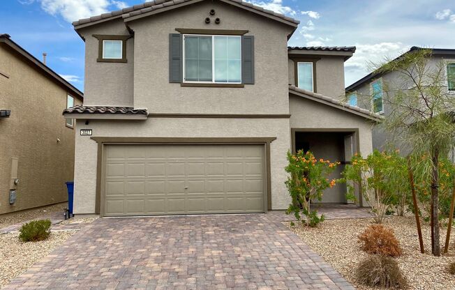 4/BD 3/BA Sleek, Spacious & Designed to Impress Home!