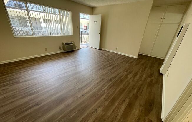 365 W. Doran st Glendale CA