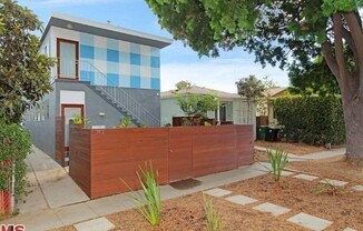 11412 VENICE BLVD